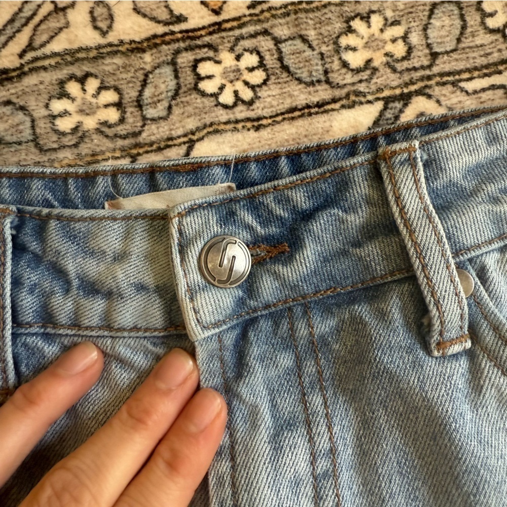 Alter’d state Jelly Jeans Distressed Light Blue Jeans - Picture 3 of 9